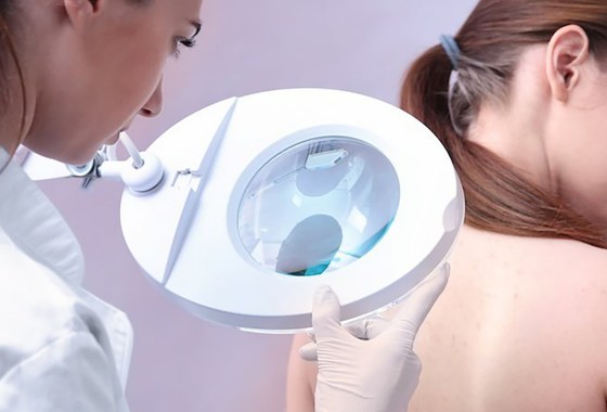 Best Magnifying Lamps