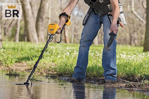how do metal detectors work?