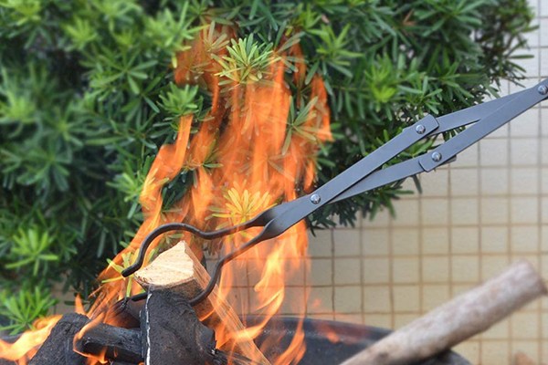 outdoor fireplace tongs