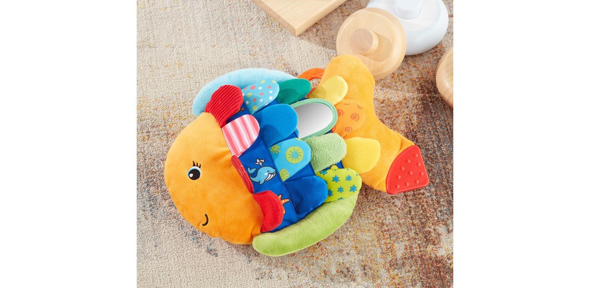 1-Melissa and Doug Flip Fish Soft Baby Toy-best-toy-deals-for-prime-day-2024 1-Melissa and Doug Flip Fish Soft Baby Toy-best-toy-deals-for-prime-day-2024