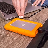 External hard drive hooked up to laptop