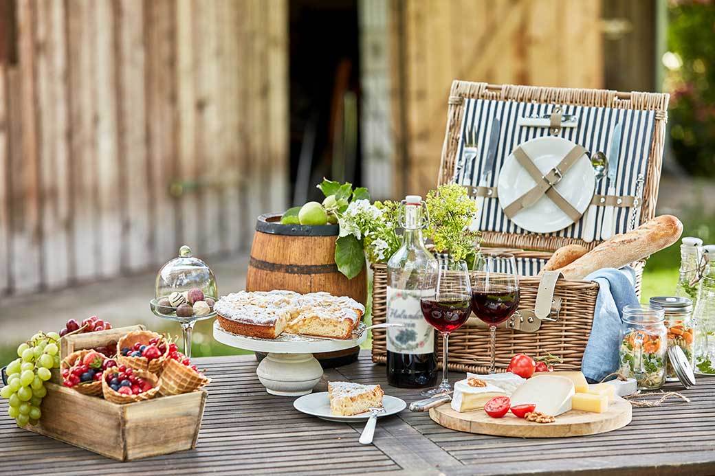 Picnic Basket Buying Guide