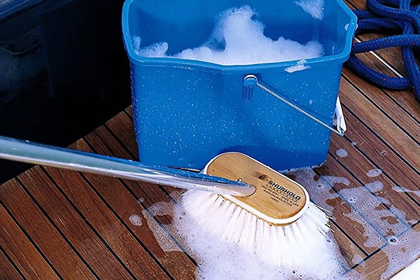 What is the Best Deck Scrub Brush – Lifestylebrushes
