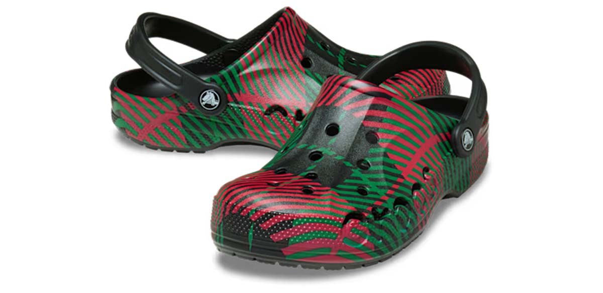 Baya Holiday Graphic Clog