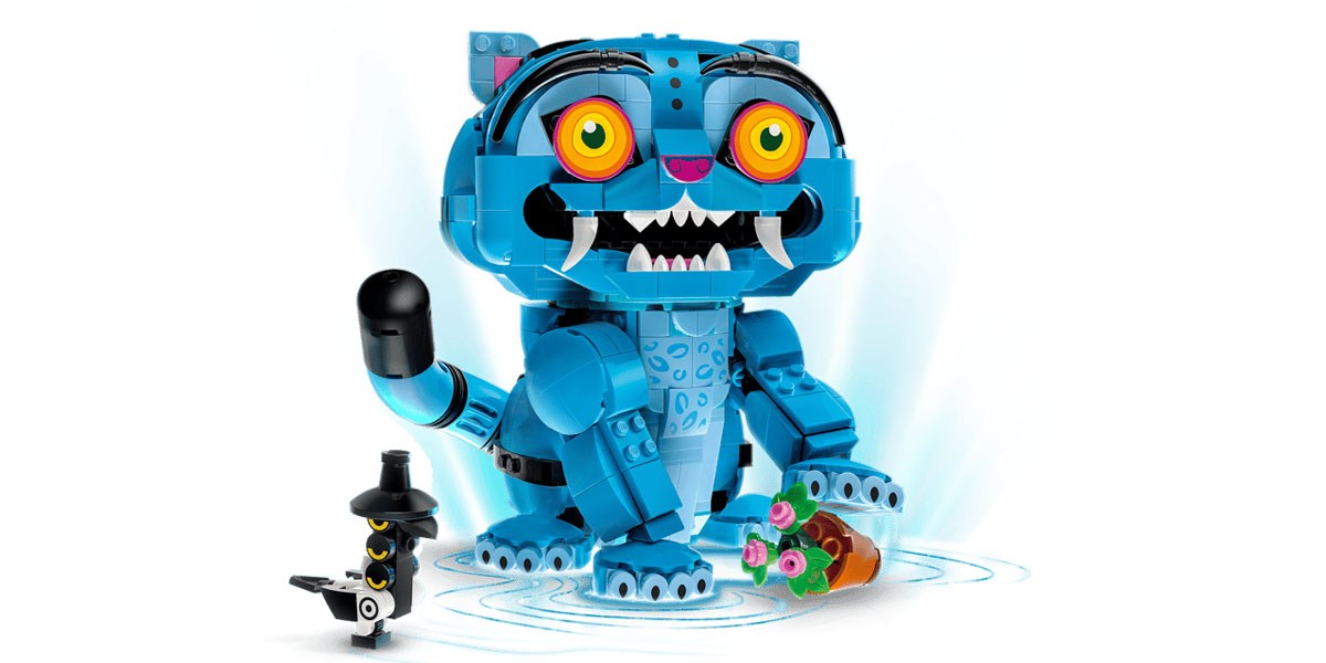 LEGO versions of Derpy the Tiger and Sussie the Bird