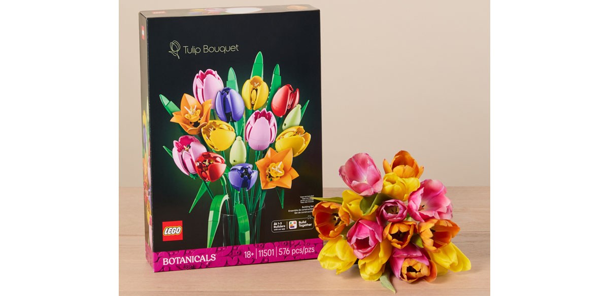 LEGO® Botanicals Tulip Bouquet Gift Set