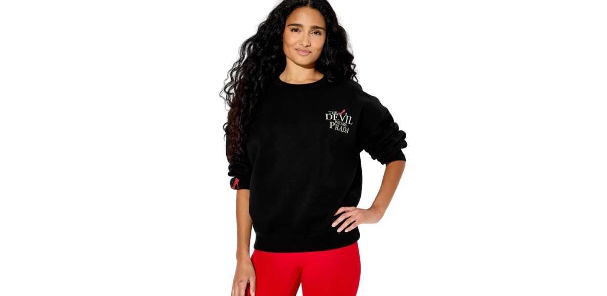 Women's Crewneck The Devil Wears Prada Coffee Graphic Pullover Sweatshirt - Black