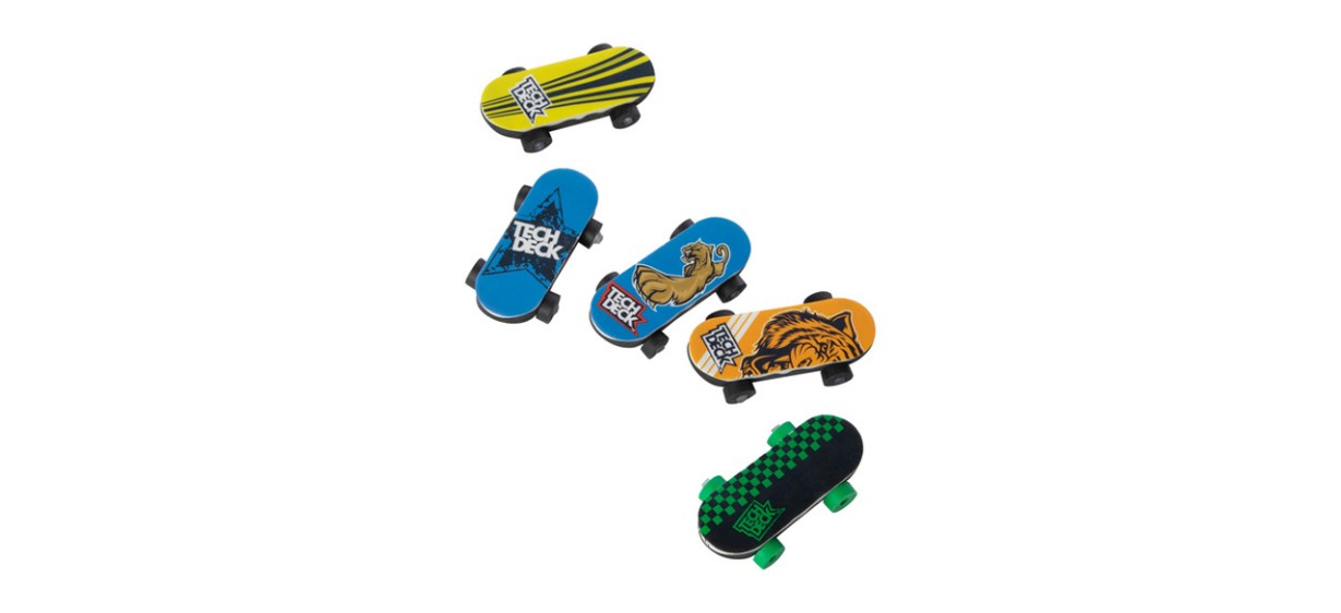 https://cdn4.bestreviews.com/images/v4desktop/image-full-page-cb/best-five-below-stocking-stuffers-tech-deck-bendy-boards-fingerboards.jpg?p=w1228