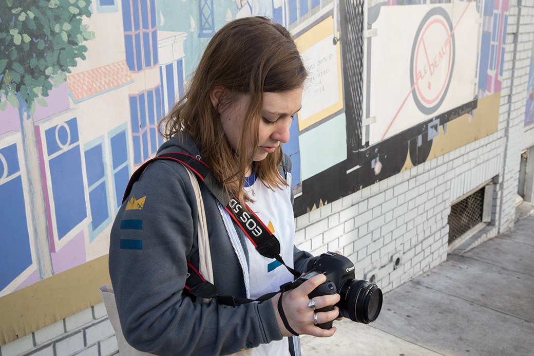 5 Best Camera Shoulder Straps Aug. 2021 BestReviews