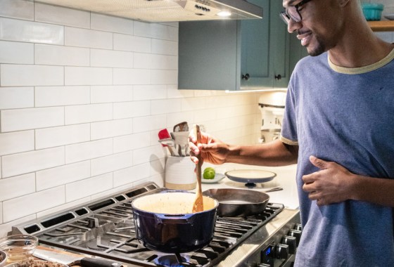 Le Creuset Dutch oven vs. Staub Dutch oven