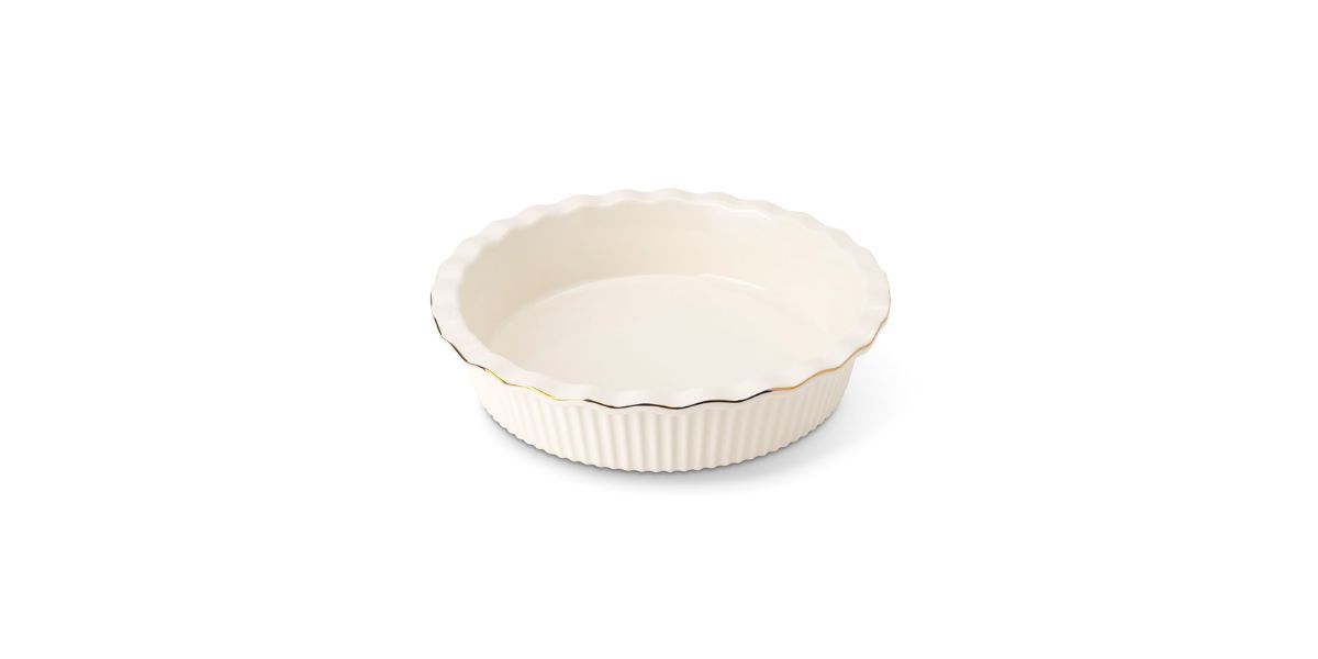 Thyme &amp; Table 9 in White Ribbed Stoneware Pie Dish