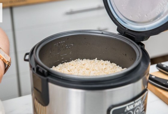 Zojirushi vs. Aroma rice cooker